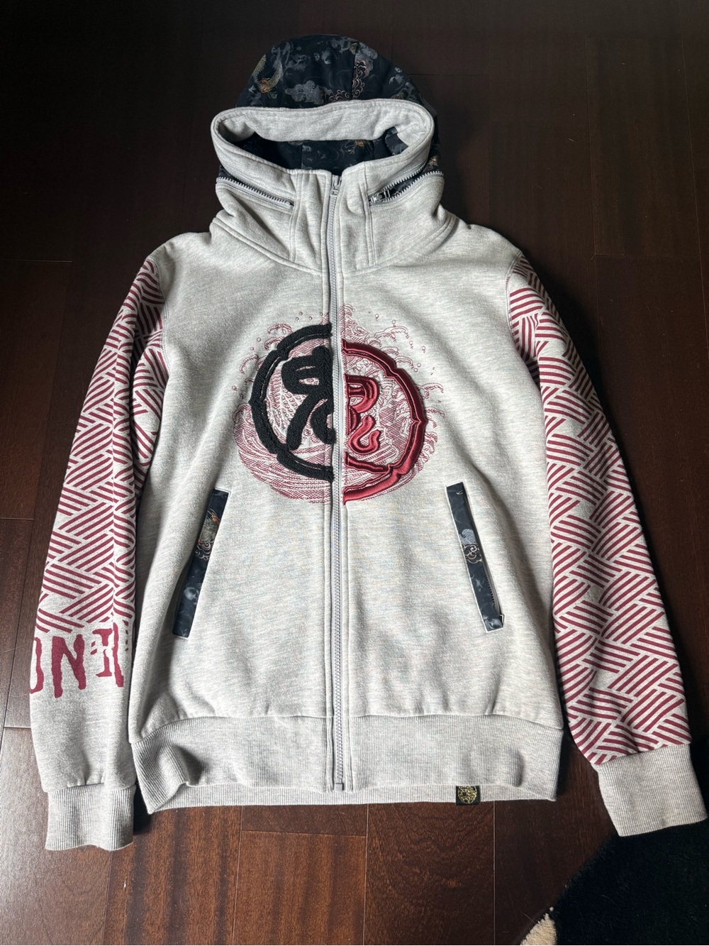 Light Gray Hooded Zip Jacket with Maroon Patterned Sleeves